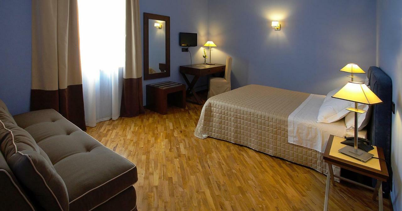 Hotel Messenion Messine Extérieur photo